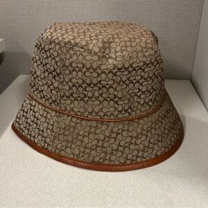Coach Signature Vintage Y2K Bucket Hat Size M/L